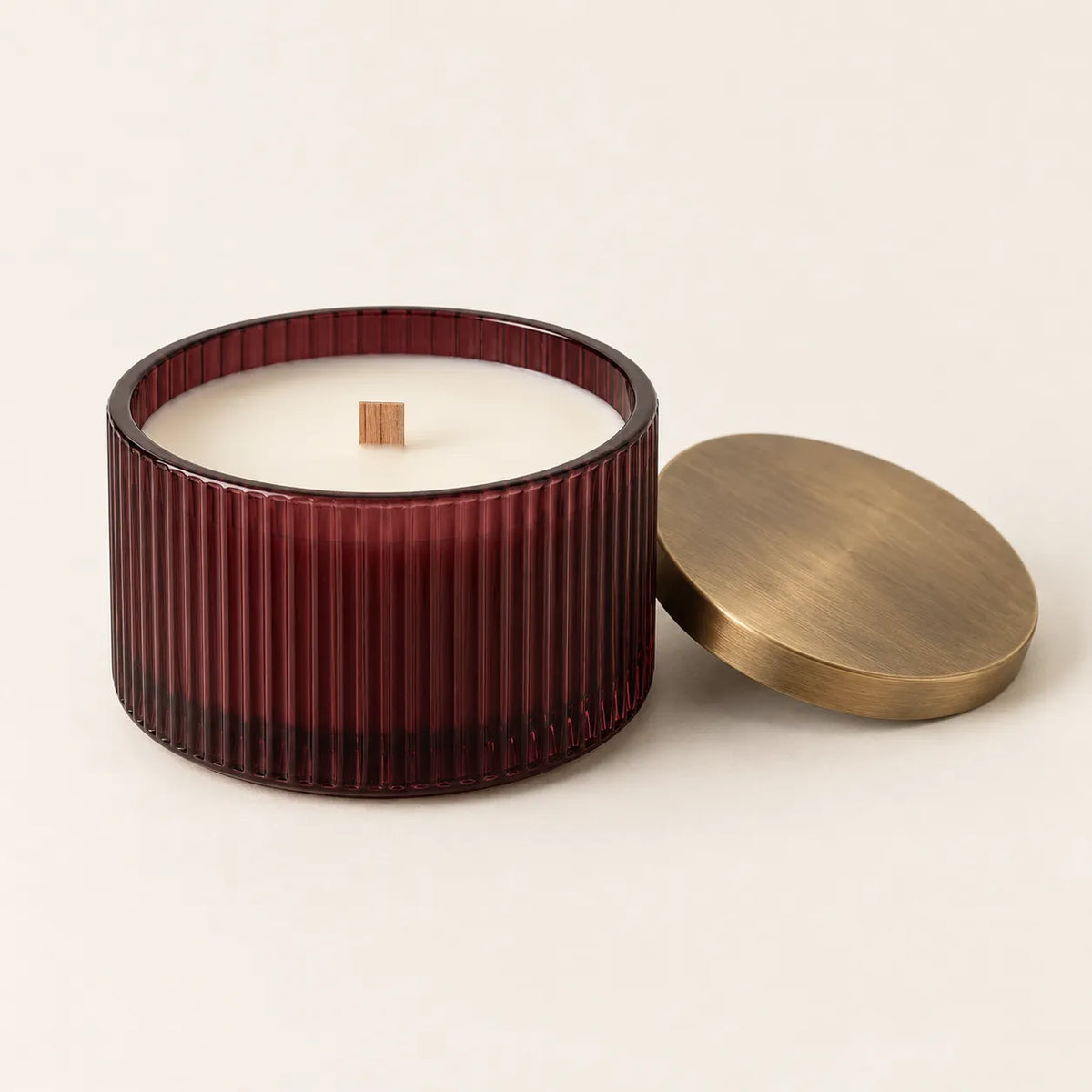 Aveline Fig & Cedar Candle