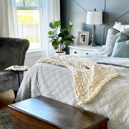 Knitted Cream Throw Blanket